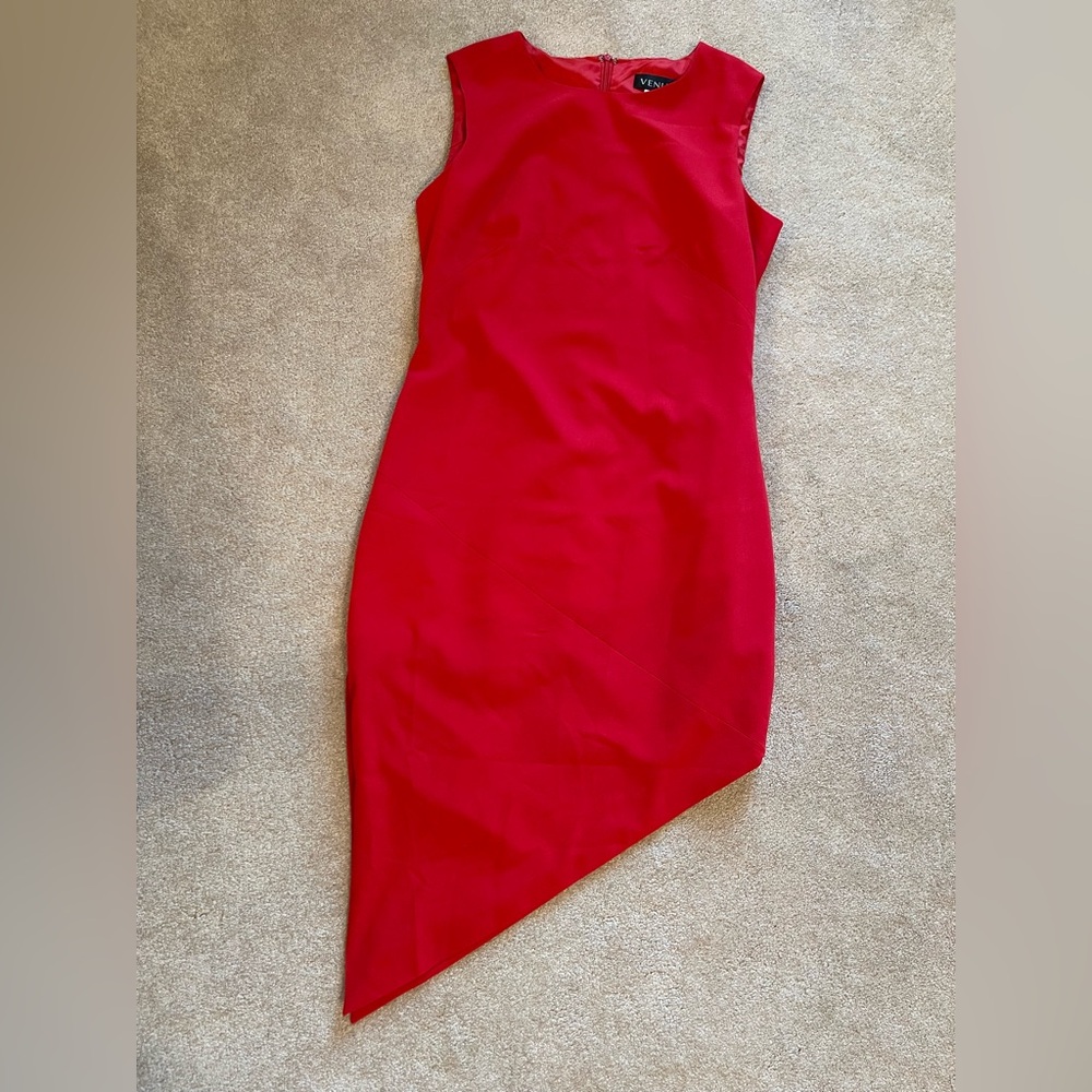 VENUS Asymmetrical Red Dress